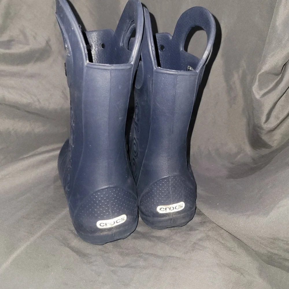 Crocs Kids Unisex Handle It Rain Boots Navy Blue Size J3 Juniors 12803-410